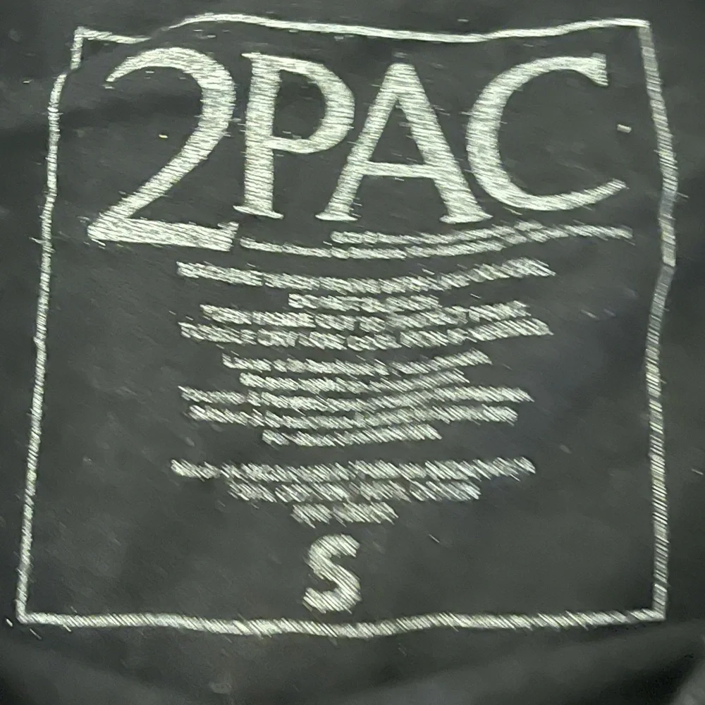- 2PAC Tupac Shakur Woman’s Black Fitted T-shirt Size Small - Picture 4 of 7